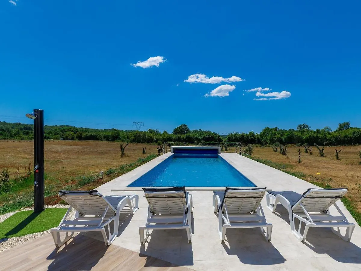 Villa Julia By Interhome Barban