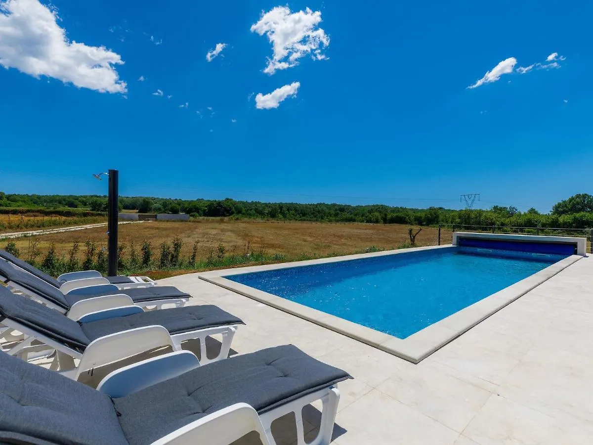 Villa Julia By Interhome Barban